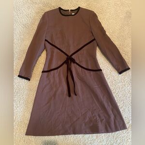 Vintage Carolina Herrera Long Sleeve 100% Wool Dress